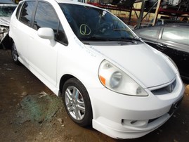 2007 Honda Fit Sport White 1.5L AT #A24864